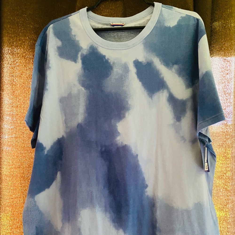 Champion t-shirt